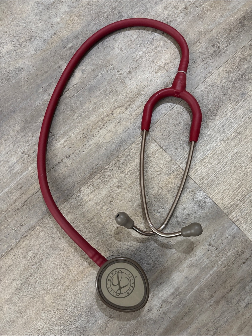 Littmann lightweight II S.E. Maroon Medical Stethoscope with Gray Chestpiece.